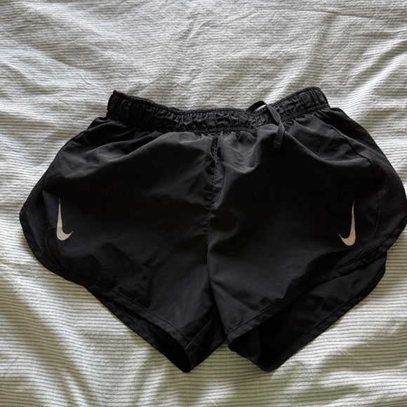 Nike Black Running Shorts Dri Fit - Picture 1 of 3